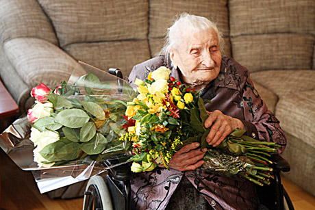 Ilgaamžiškumo rekordininkė meldžiasi kasdien