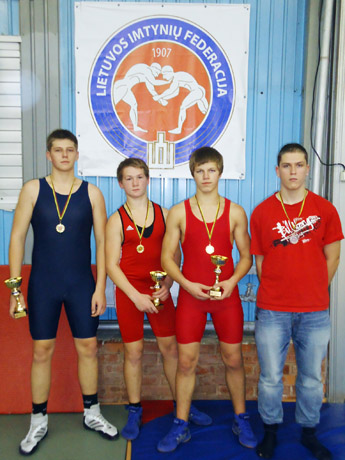 Šiaulių imtynininkams – aukso medaliai