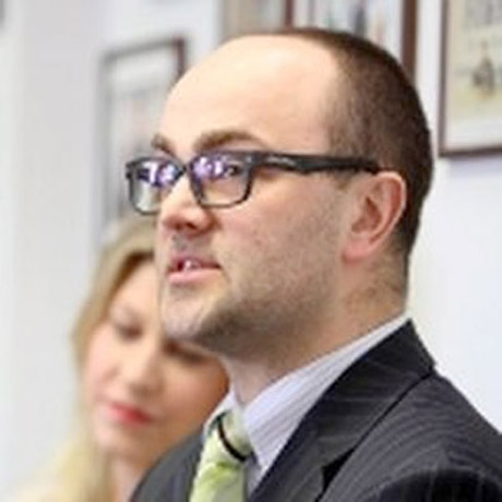 Motinų ašaros laisto greituosius kreditus