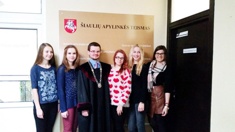 Mokiniams duris atvėrė Šiaulių apylinkės teismas