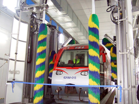 Radviliškyje atidaryta moderni riedmenų plovykla