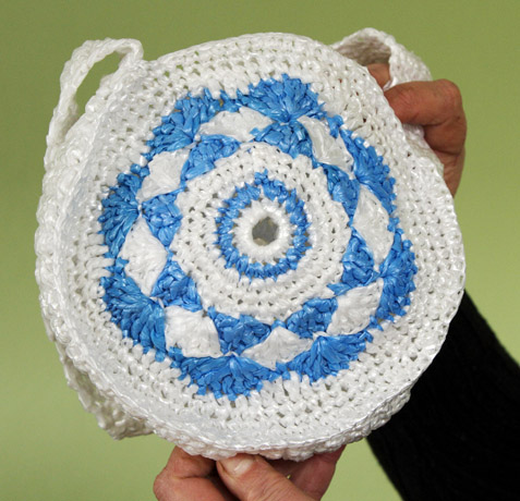 Nebereikalingi daiktai atgimsta dekoracijomis