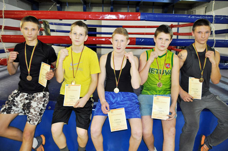 Medalius laimėjo penki boksininkai