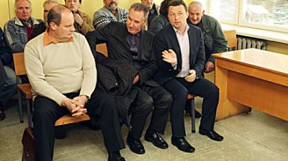 Po kelionės į Paryžių – į kaltinamųjų suolą