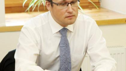 Etikos komisiją sudomino pasivažinėjimai valdiškais automobiliais