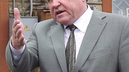 Valdininkai solidarūs su pinigais, o ne su tauta