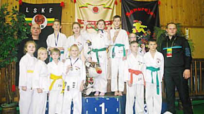 Tarptautiniame turnyre sužibėjo Baltarusijos karatistai