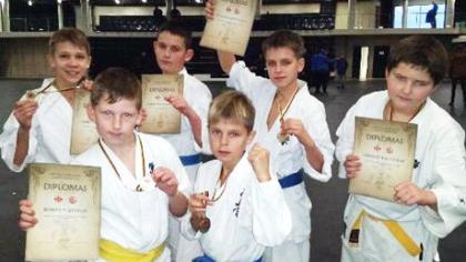 Moksleiviai laimėjo bronzos medalius