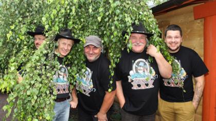 „Dar gyvuosime!“