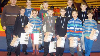 Iš Rygos parvežė devynis medalius