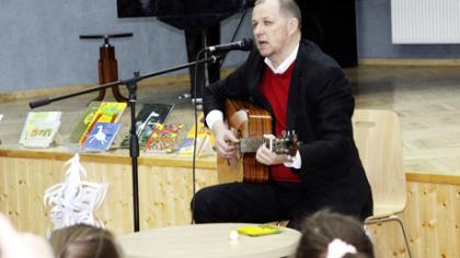 Vals­ty­bę  iš­gel­bės vai­kai